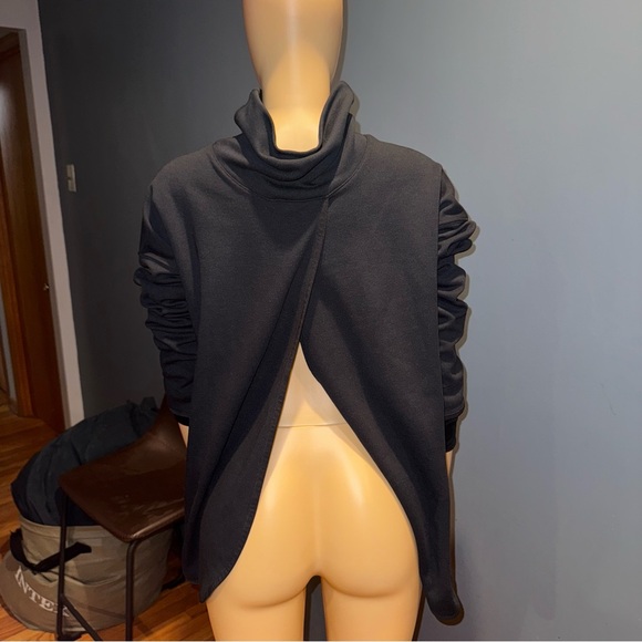 Nike Gray Dri-FIT Hoodie - Picture 5 of 7